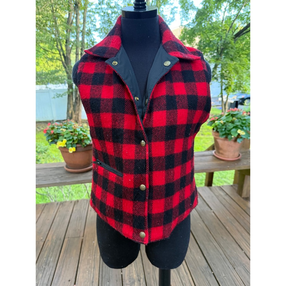 Woolrich Reversible Buffalo Plaid Wool Vest Red Black Snap Front Womens Small